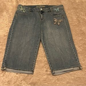 US Polo Assn. butterfly embroidered jean shorts
